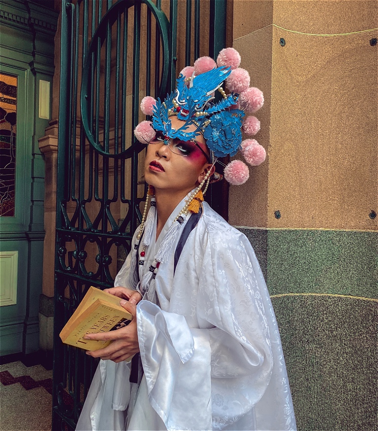 JC the GUY in Chinese Opera style